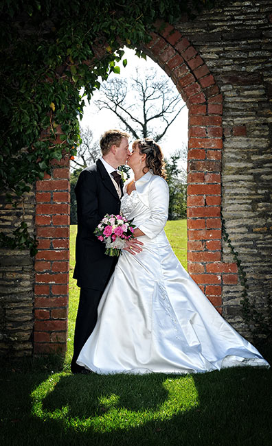 Wedding photography by Peter Ashby-Hayter: Neil & Sam a South Gloucestershire Wedding